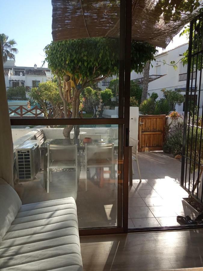 Villa Lagos A 25 Metros Del Mar Roquetas de Mar Eksteriør bilde
